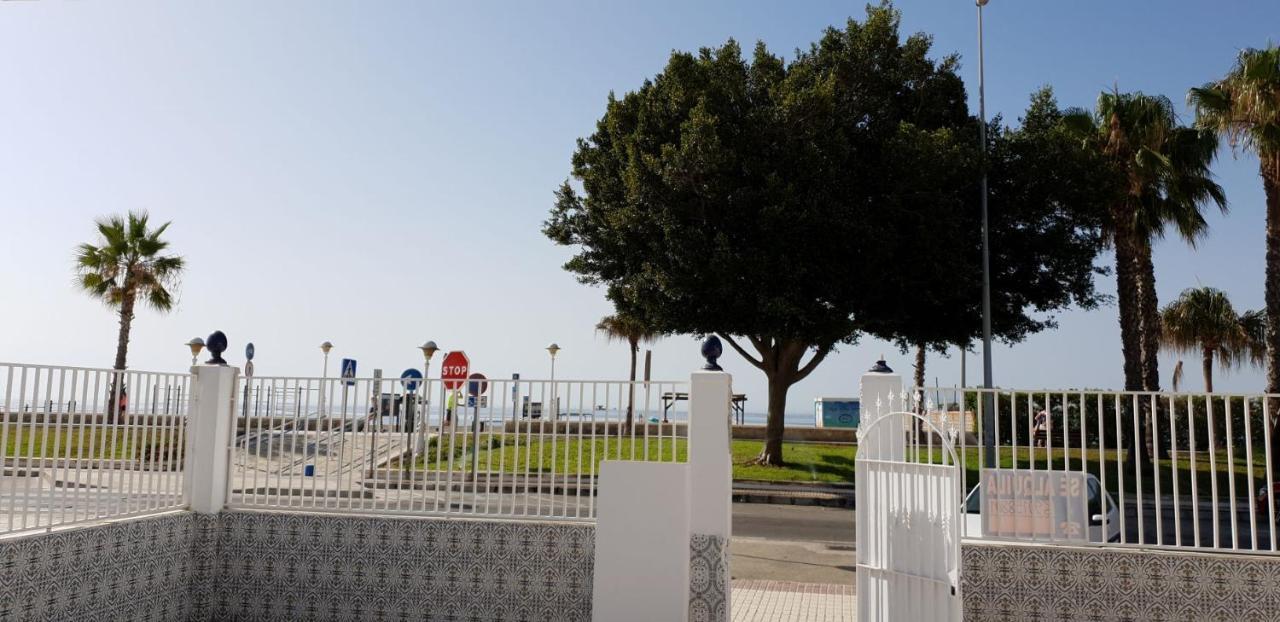 Casa 1ª Linea Paseo Maritimo Torre Del Mar Apartment ภายนอก รูปภาพ